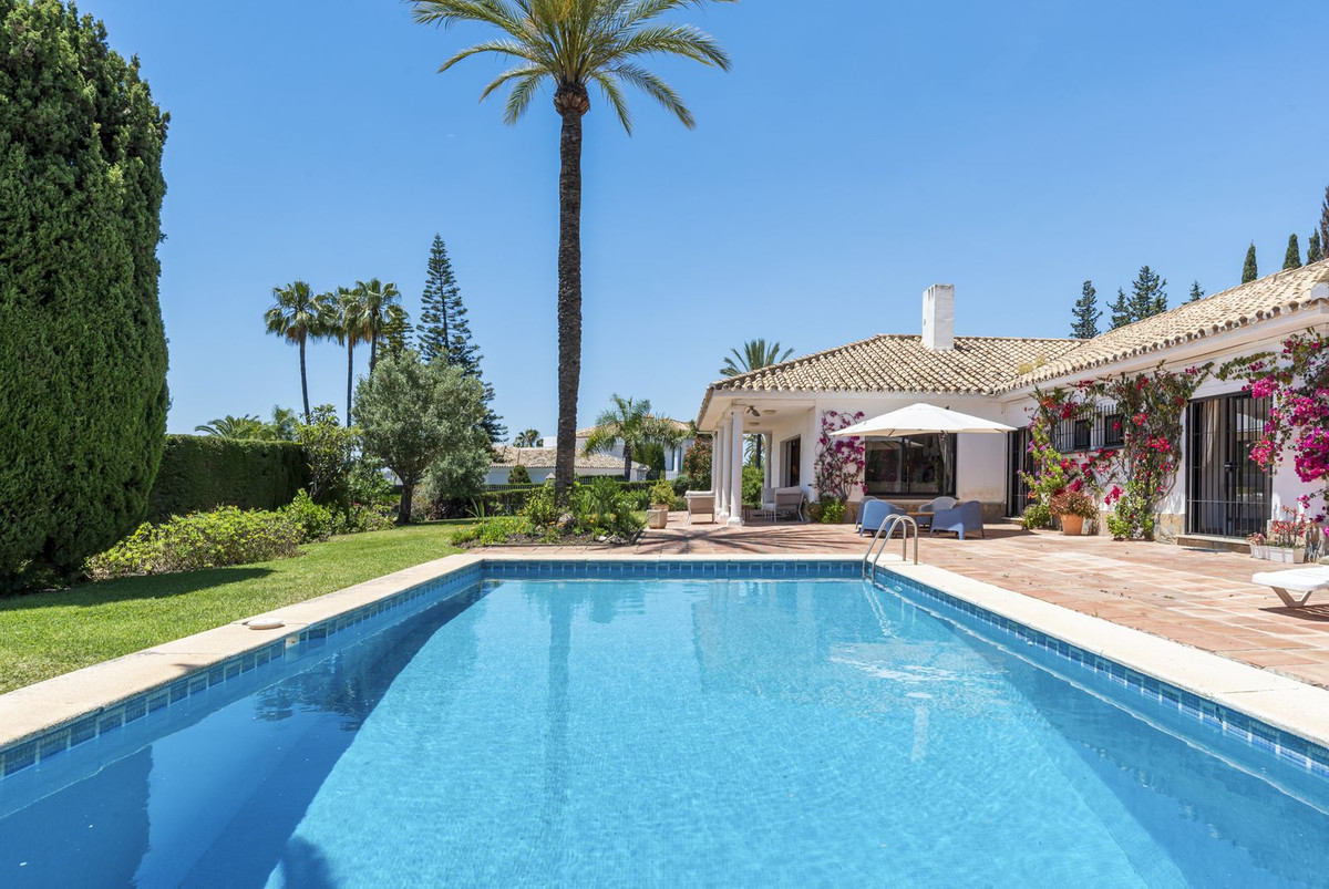 Huis te koop in Las Chapas | 4 slaapkamers H5083273