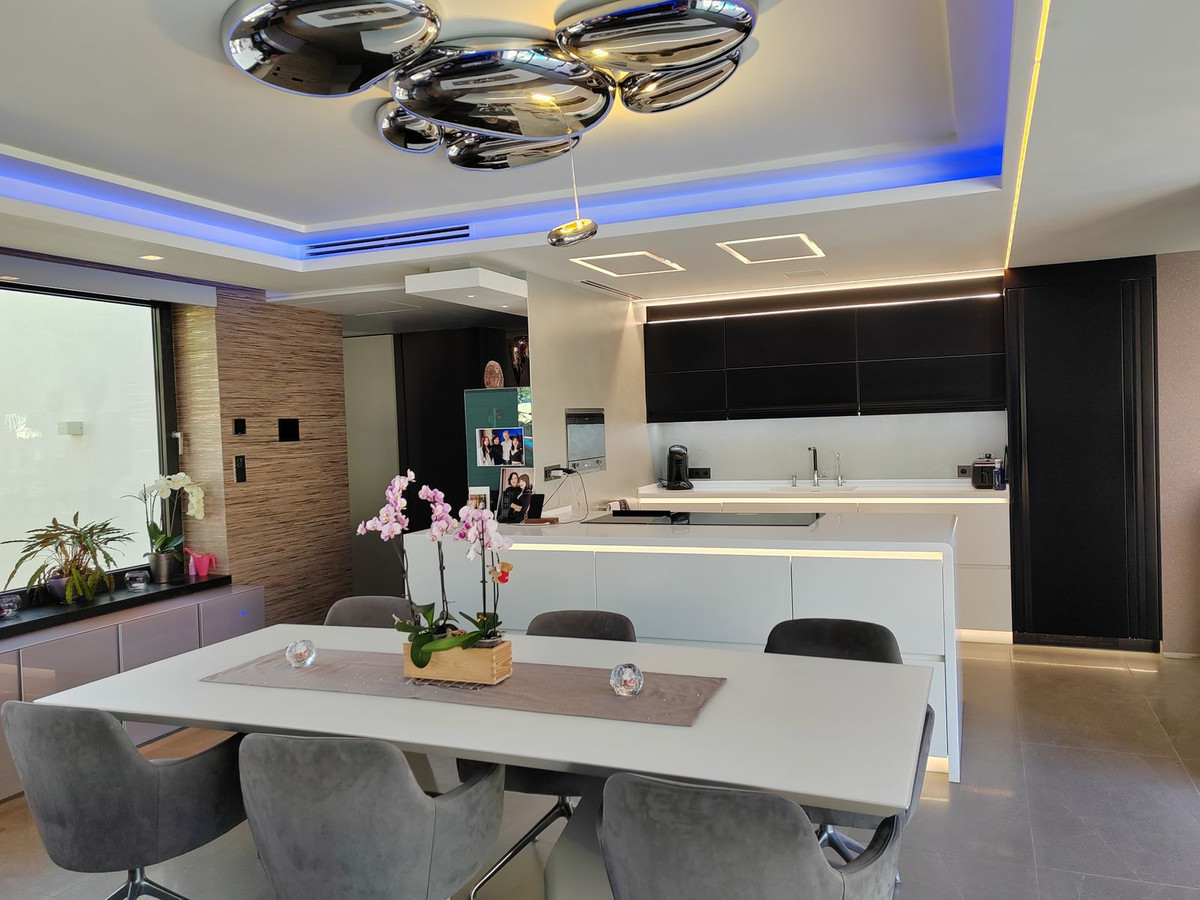 Huis te koop in Las Chapas | 4 slaapkamers H5120677