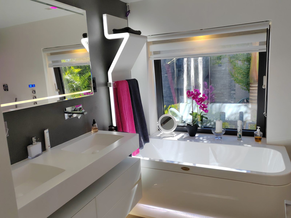 Huis te koop in Las Chapas | 4 slaapkamers H5120677