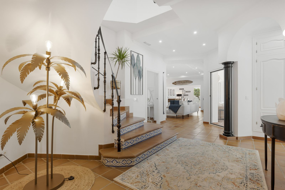 Huis te koop in Las Chapas | 5 slaapkamers H5249194