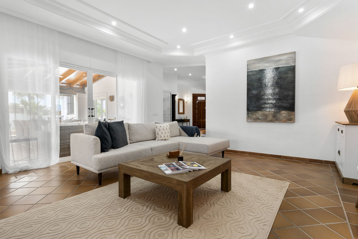 Huis te koop in Las Chapas | 5 slaapkamers H5249194