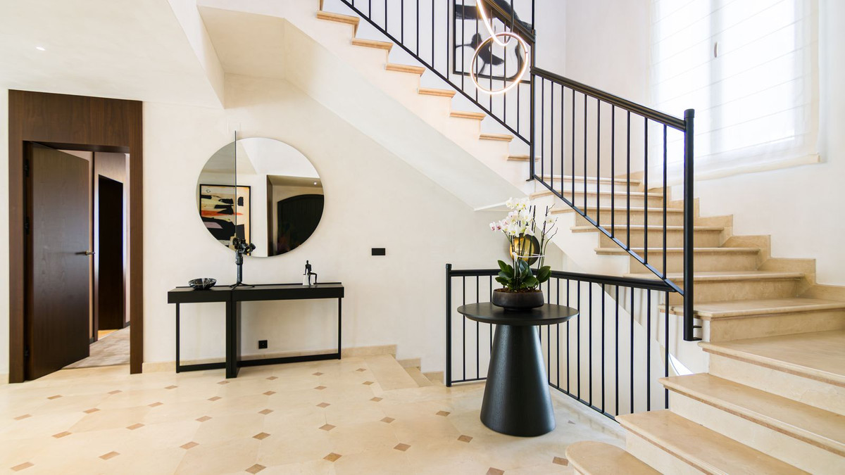Huis te koop in Las Chapas | 5 slaapkamers H5418007