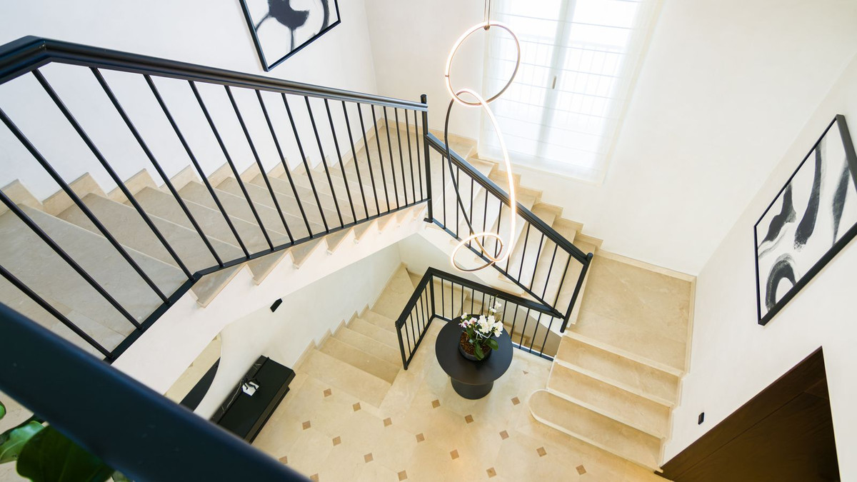 Huis te koop in Las Chapas | 5 slaapkamers H5418007