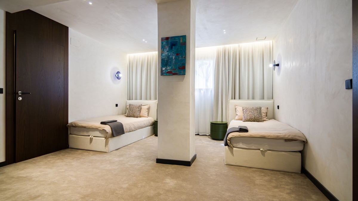 Huis te koop in Las Chapas | 5 slaapkamers H5418007