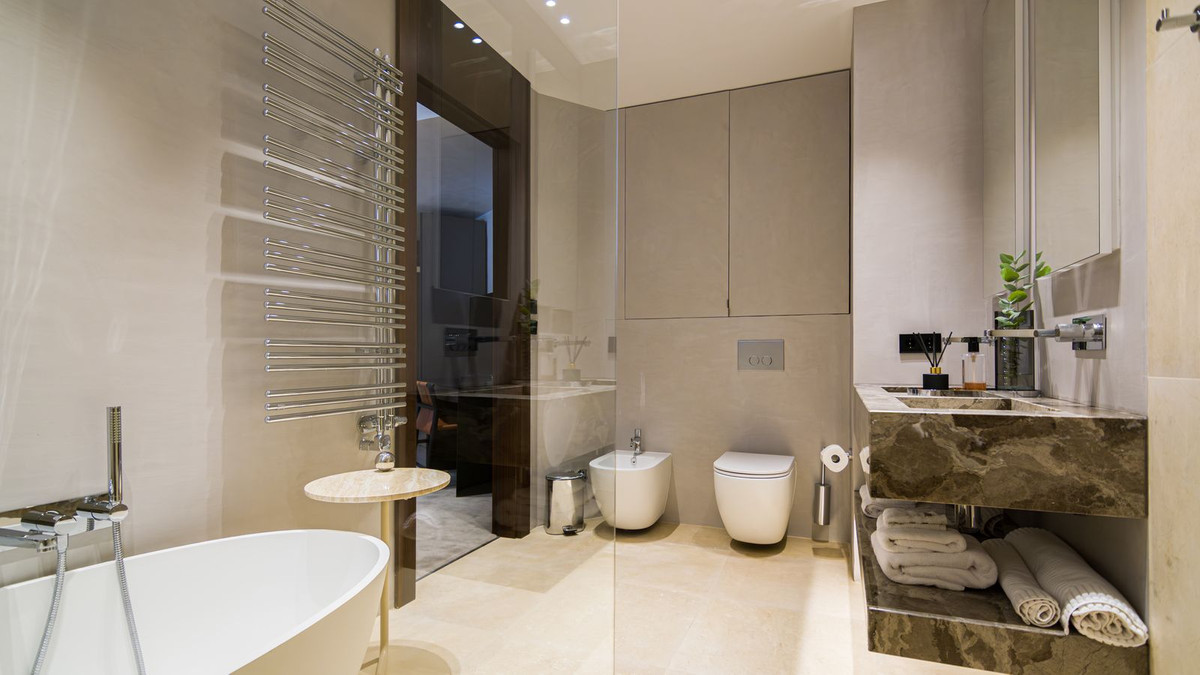 Huis te koop in Las Chapas | 5 slaapkamers H5418007