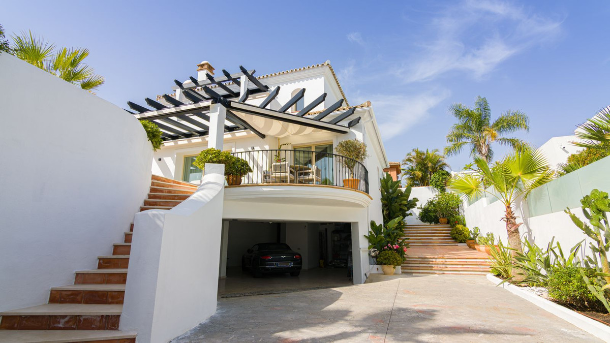 Huis te koop in Las Chapas | 5 slaapkamers H5418007