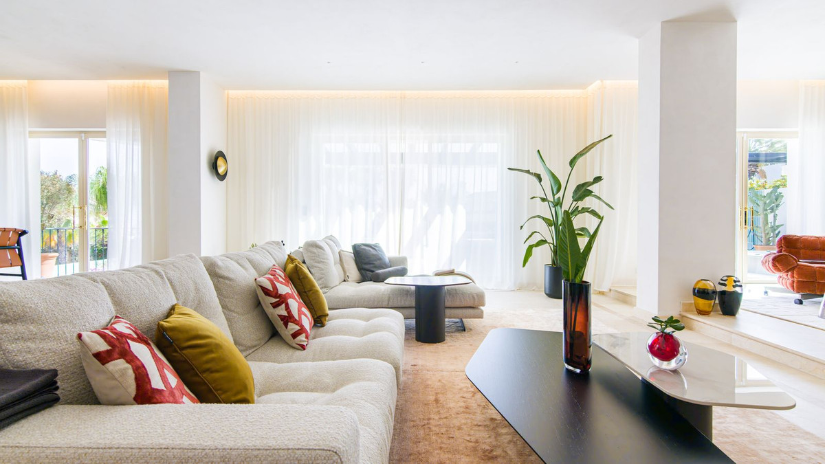 Huis te koop in Las Chapas | 5 slaapkamers H5418007