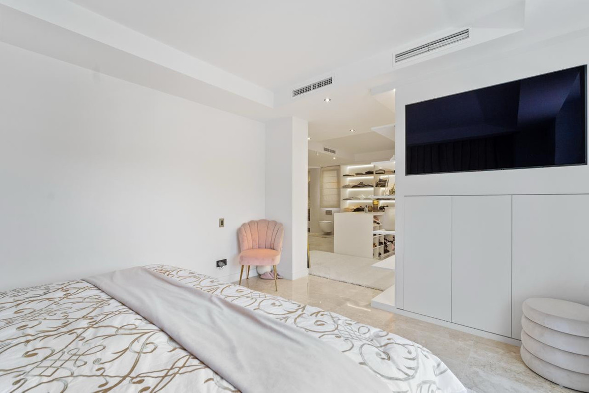 Property main view 16
