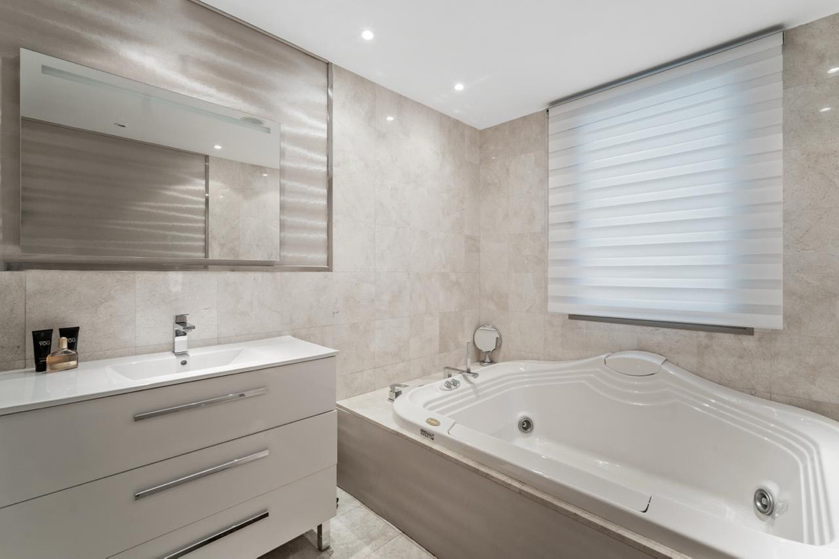 Property main view 25