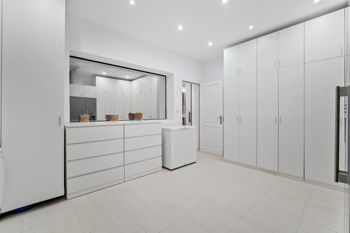 Property main view 46