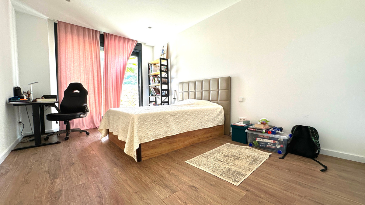 Property main view 21