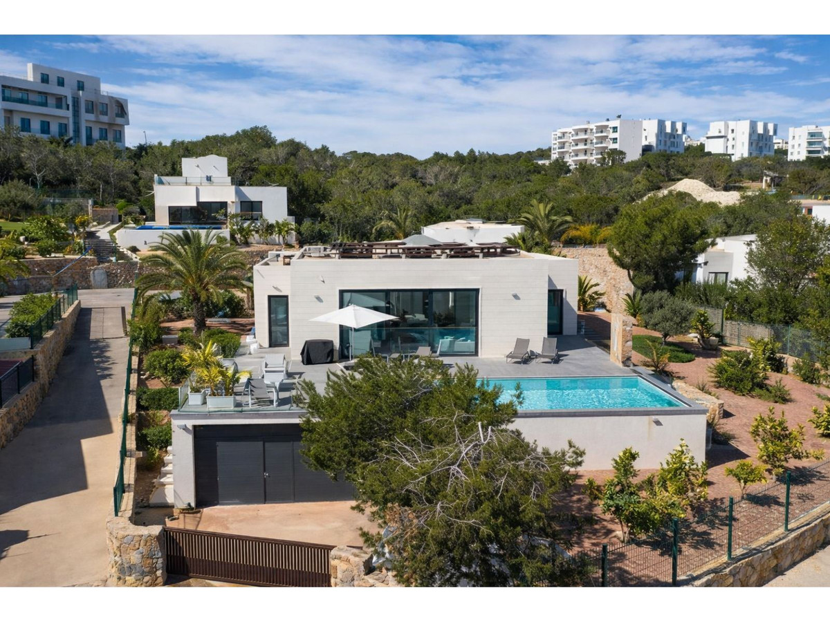 Huis te koop in Las Colinas Golf | 4 slaapkamers H5257588