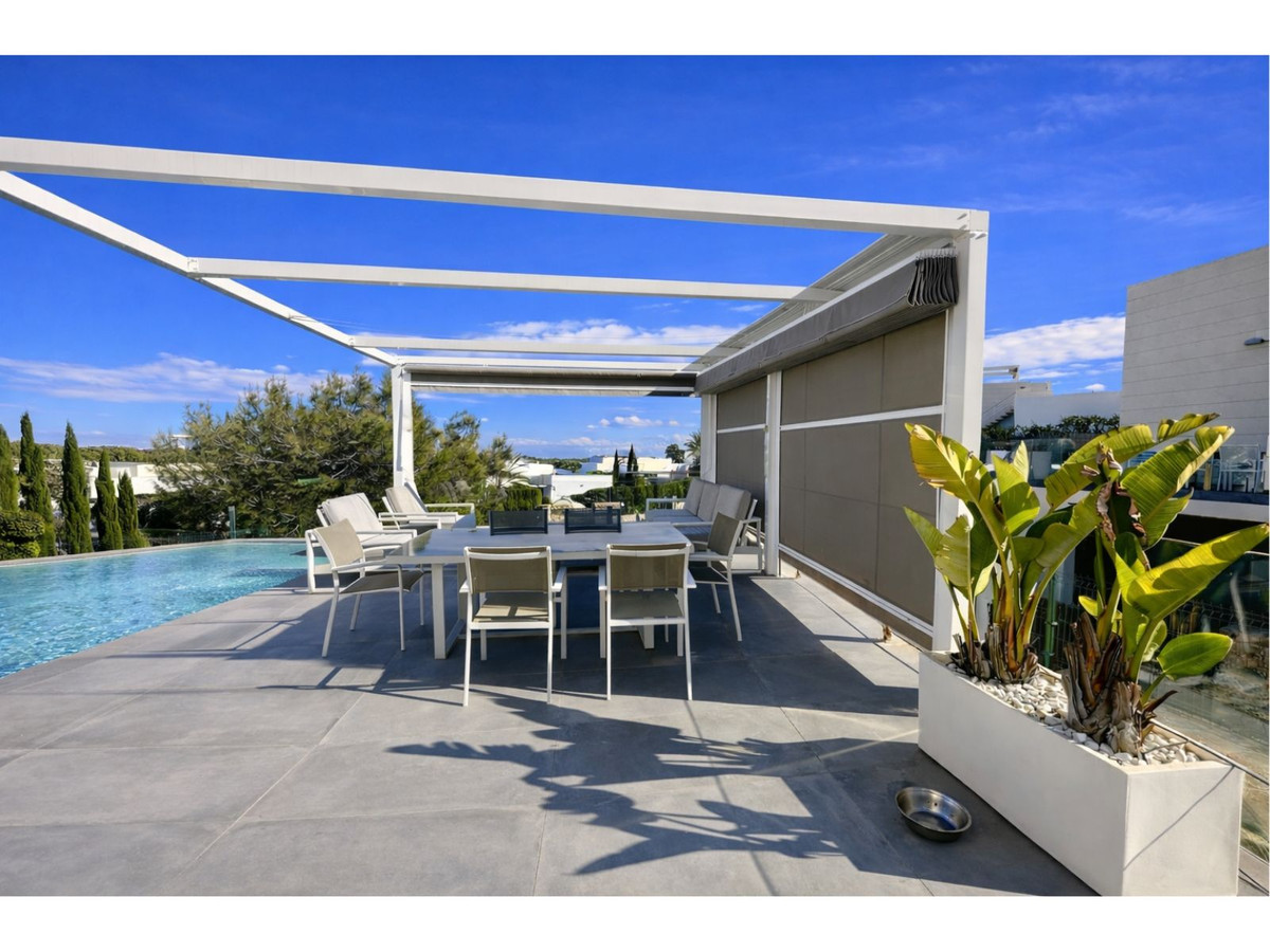 Huis te koop in Las Colinas Golf | 4 slaapkamers H5257588