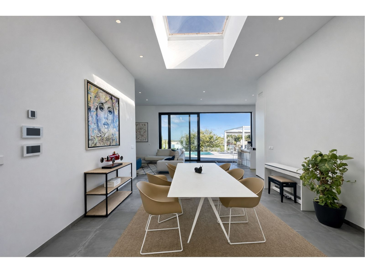 Huis te koop in Las Colinas Golf | 4 slaapkamers H5257588