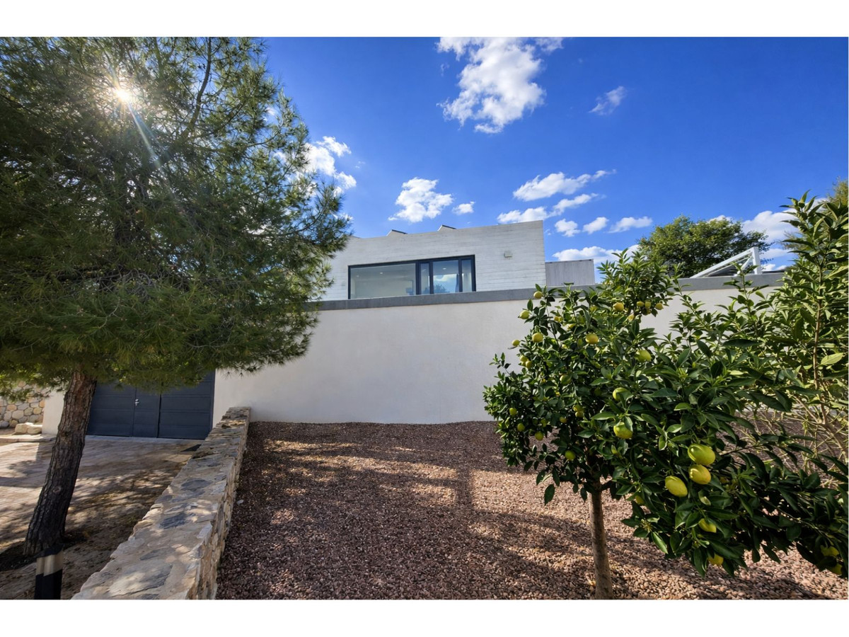 Huis te koop in Las Colinas Golf | 4 slaapkamers H5257588