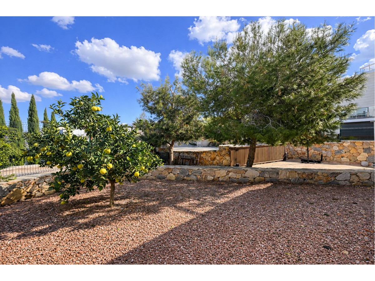 Huis te koop in Las Colinas Golf | 4 slaapkamers H5257588