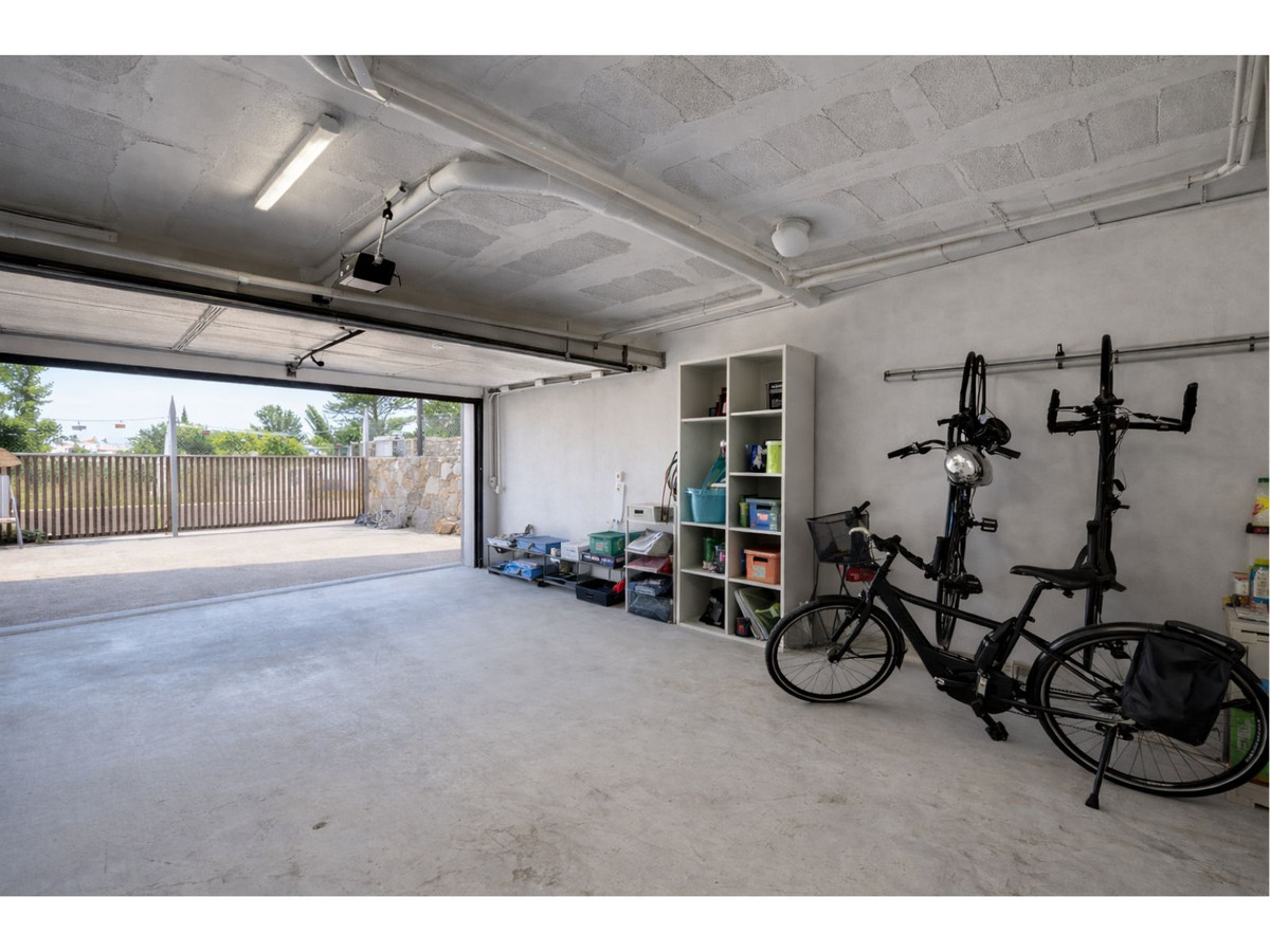 Huis te koop in Las Colinas Golf | 4 slaapkamers H5257588