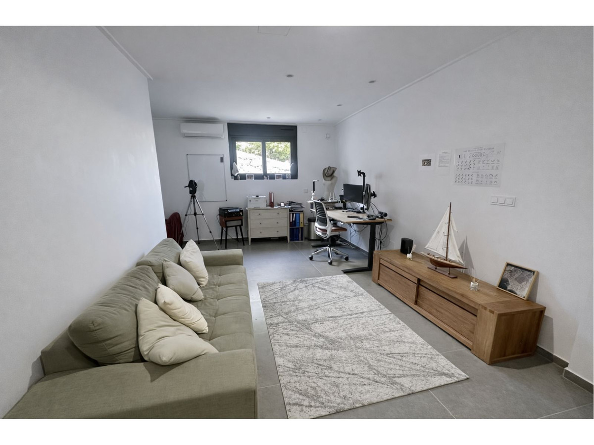 Huis te koop in Las Colinas Golf | 4 slaapkamers H5257588