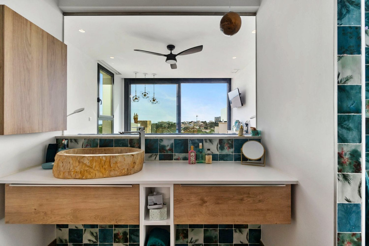 Property main view 32