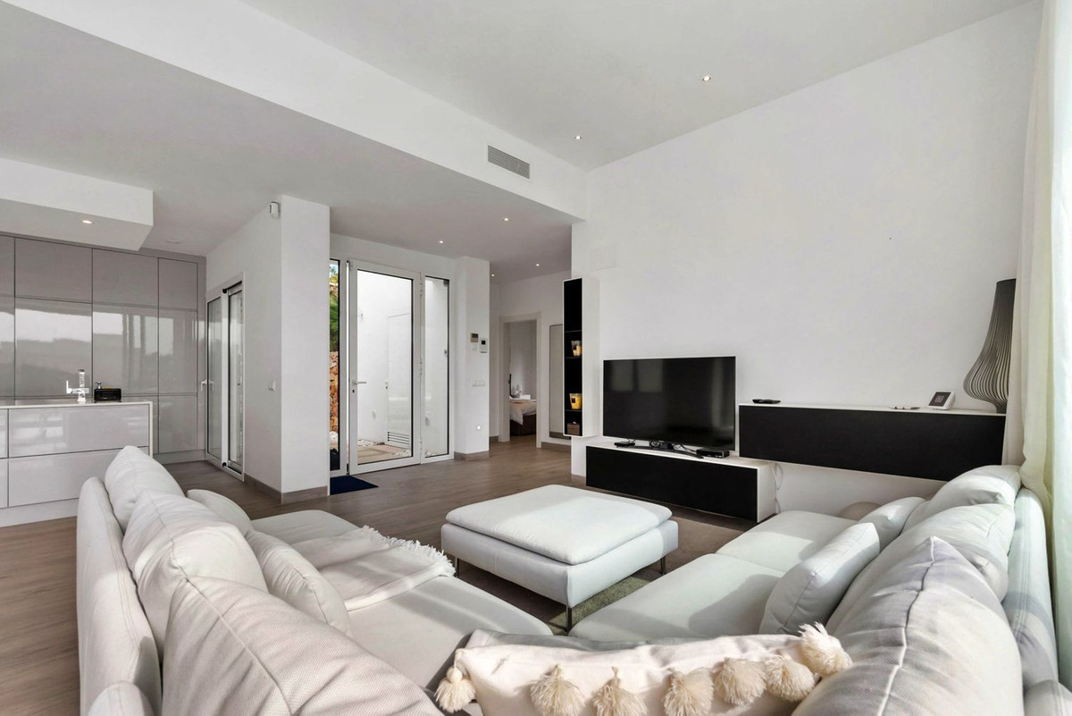 Property main view 37