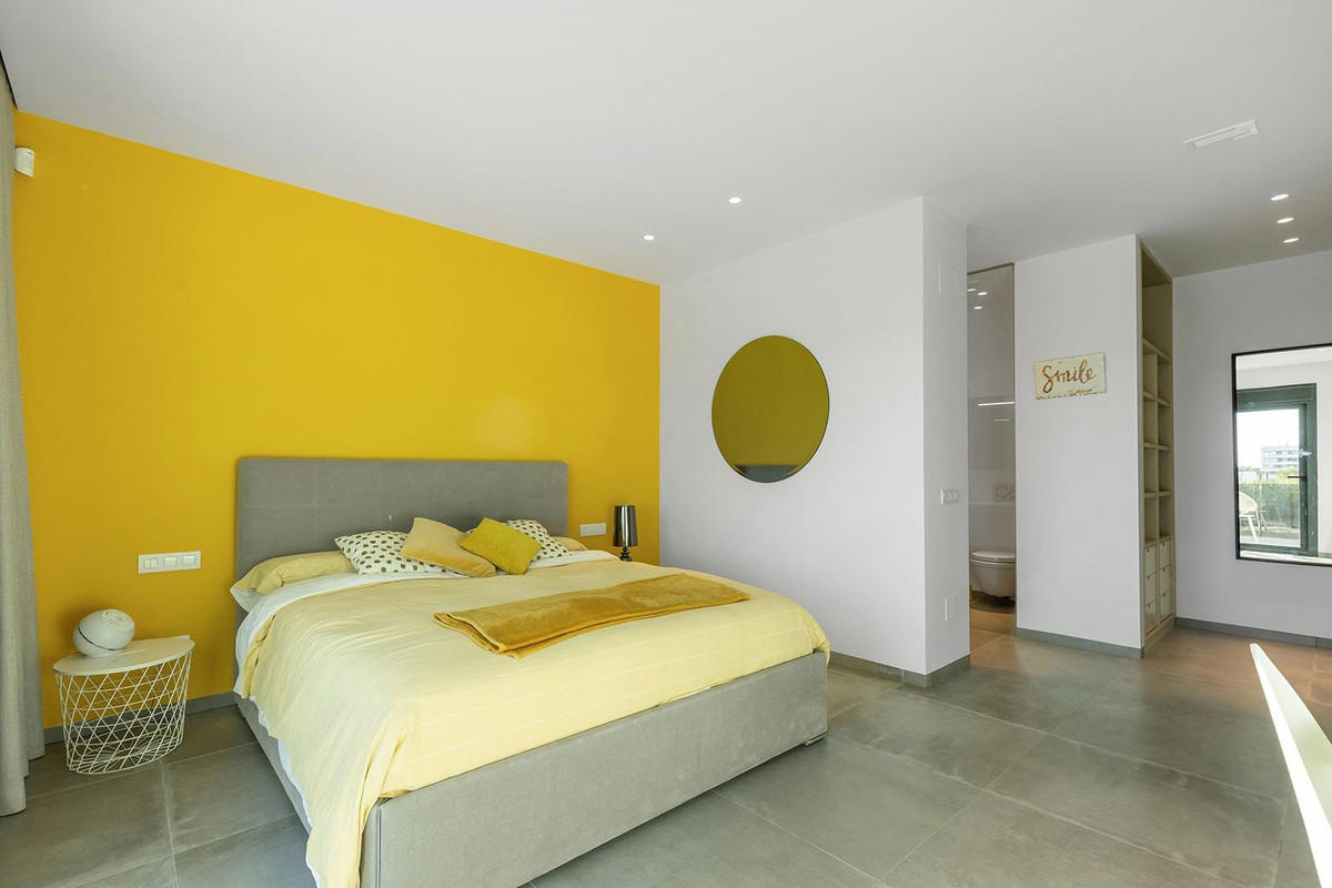 Property main view 32