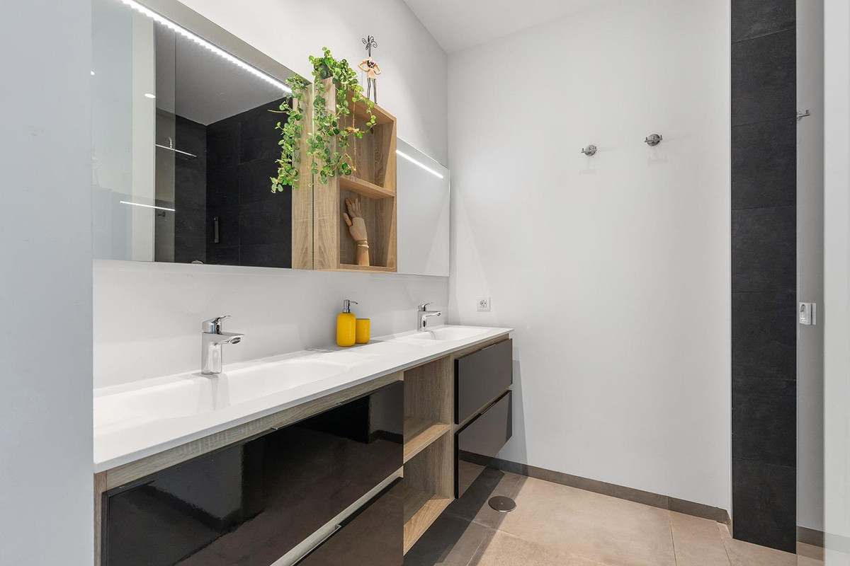 Property main view 35