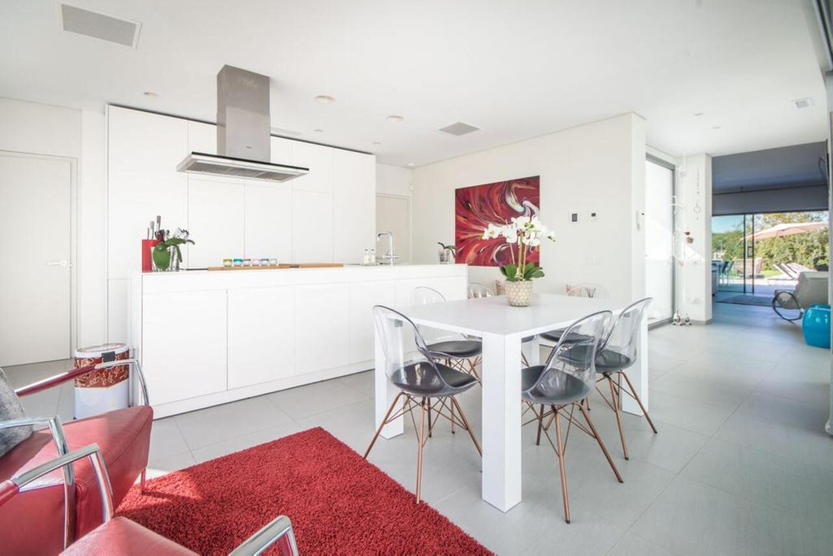 Huis te koop in Las Colinas Golf | 4 slaapkamers H5306299