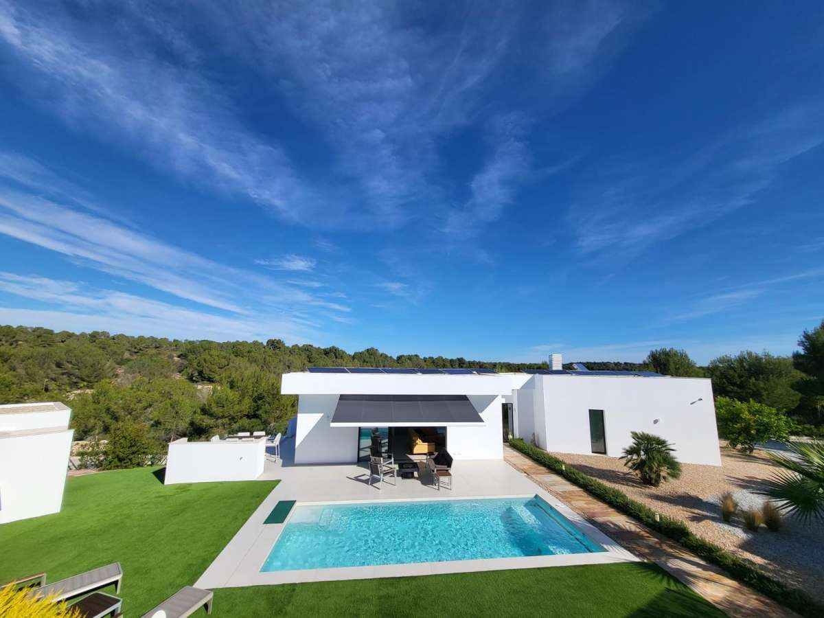 Huis te koop in Las Colinas Golf | 5 slaapkamers H5311219