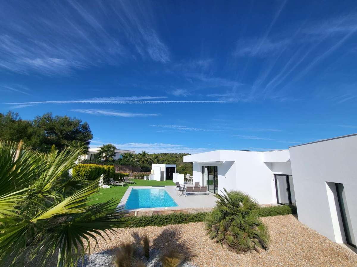 Huis te koop in Las Colinas Golf | 5 slaapkamers H5311219