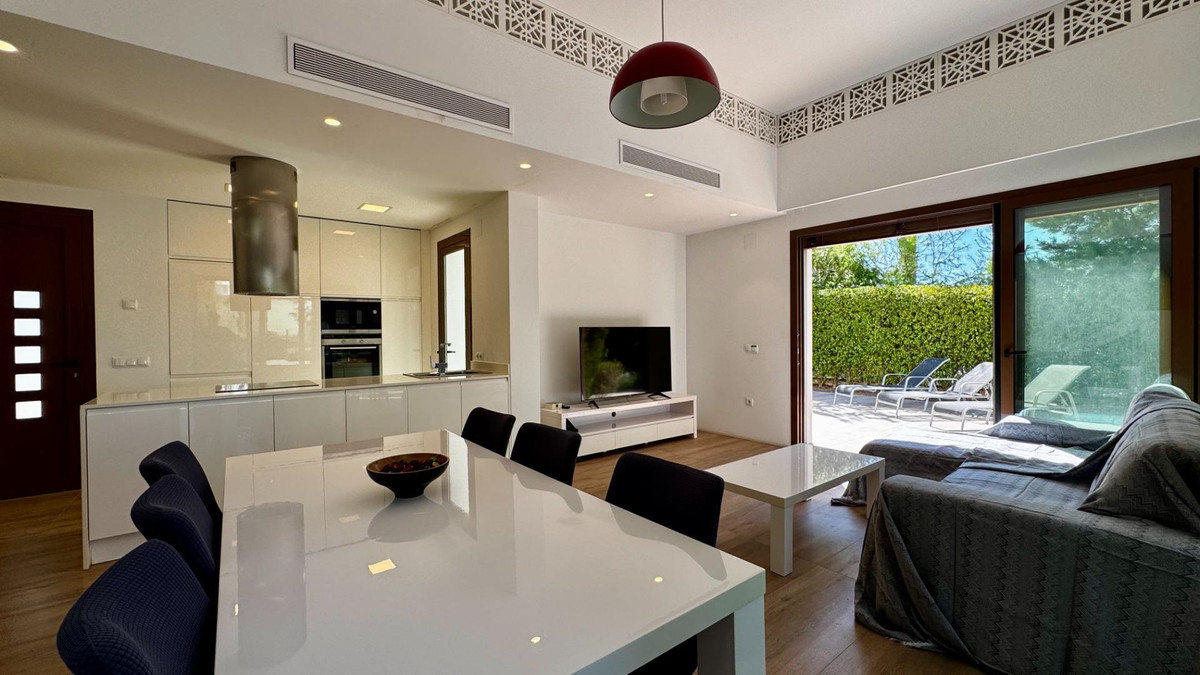 Huis te koop in Las Colinas Golf | 3 slaapkamers H5374234