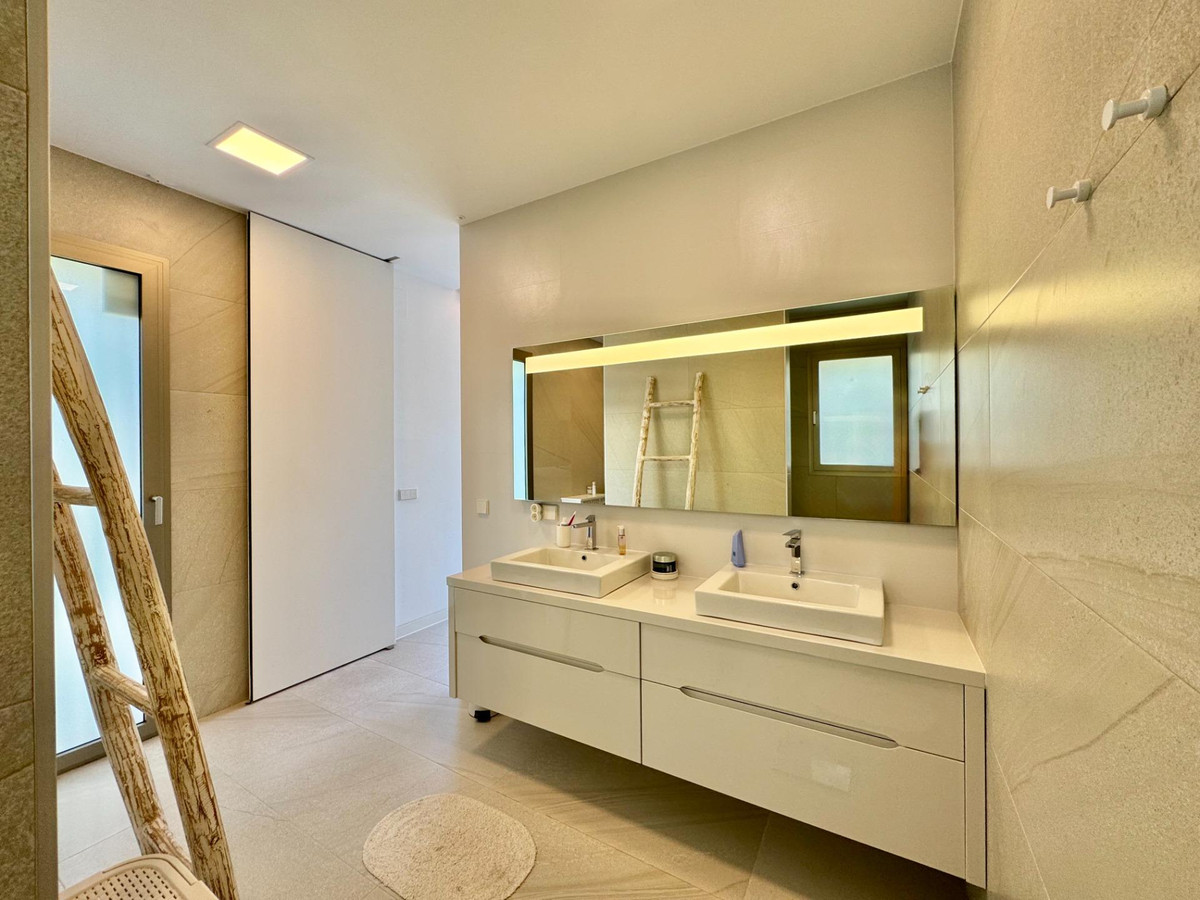 Huis te koop in Las Colinas Golf | 3 slaapkamers H5387539