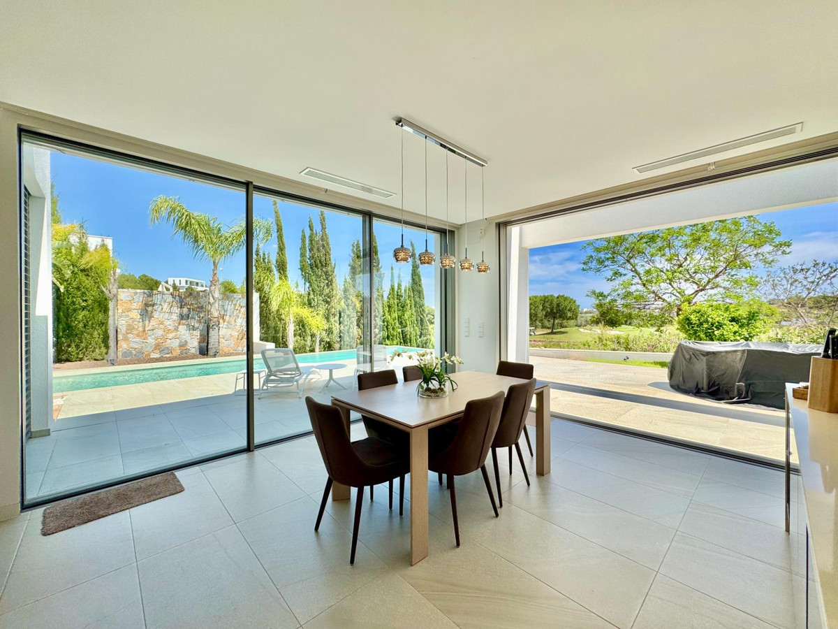 Huis te koop in Las Colinas Golf | 3 slaapkamers H5387539