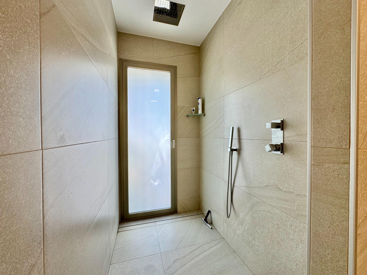 Huis te koop in Las Colinas Golf | 3 slaapkamers H5387539