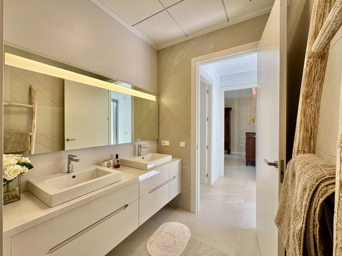 Huis te koop in Las Colinas Golf | 3 slaapkamers H5387539