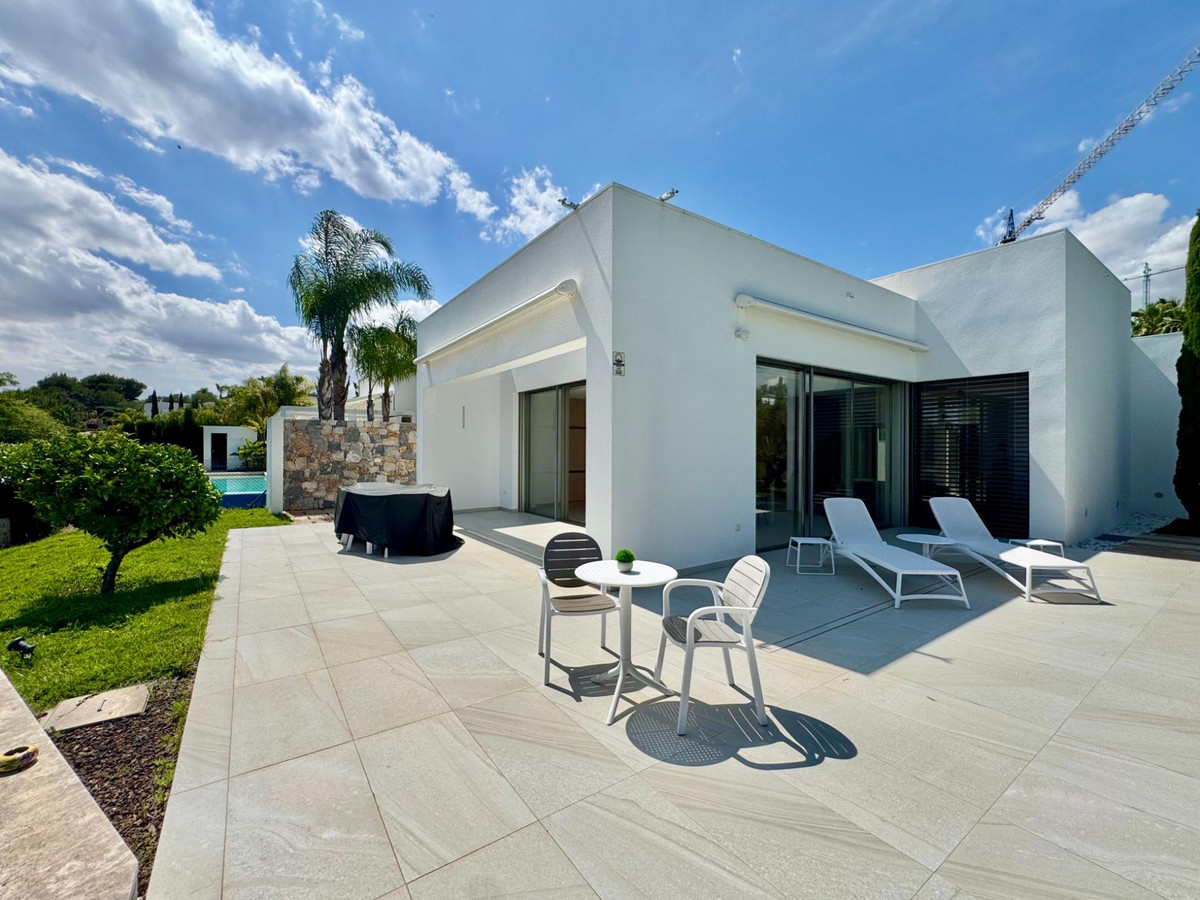 Huis te koop in Las Colinas Golf | 3 slaapkamers H5387539