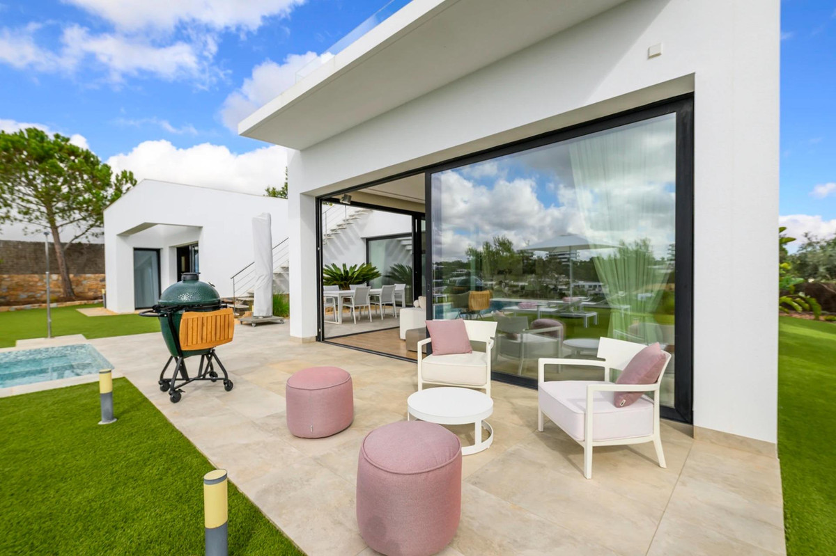 Property main view 32