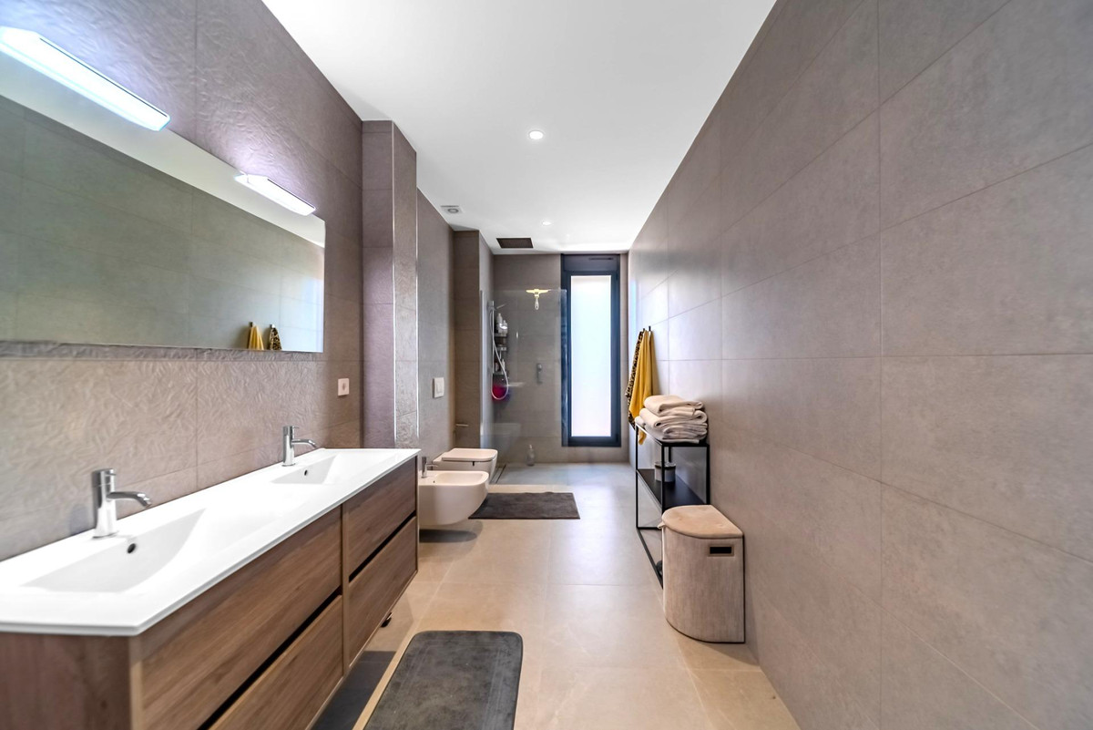 Property main view 30