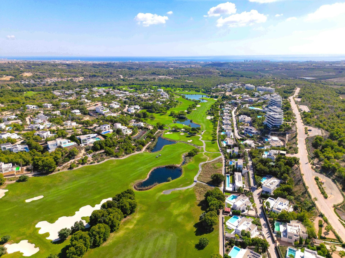 Property main view 44