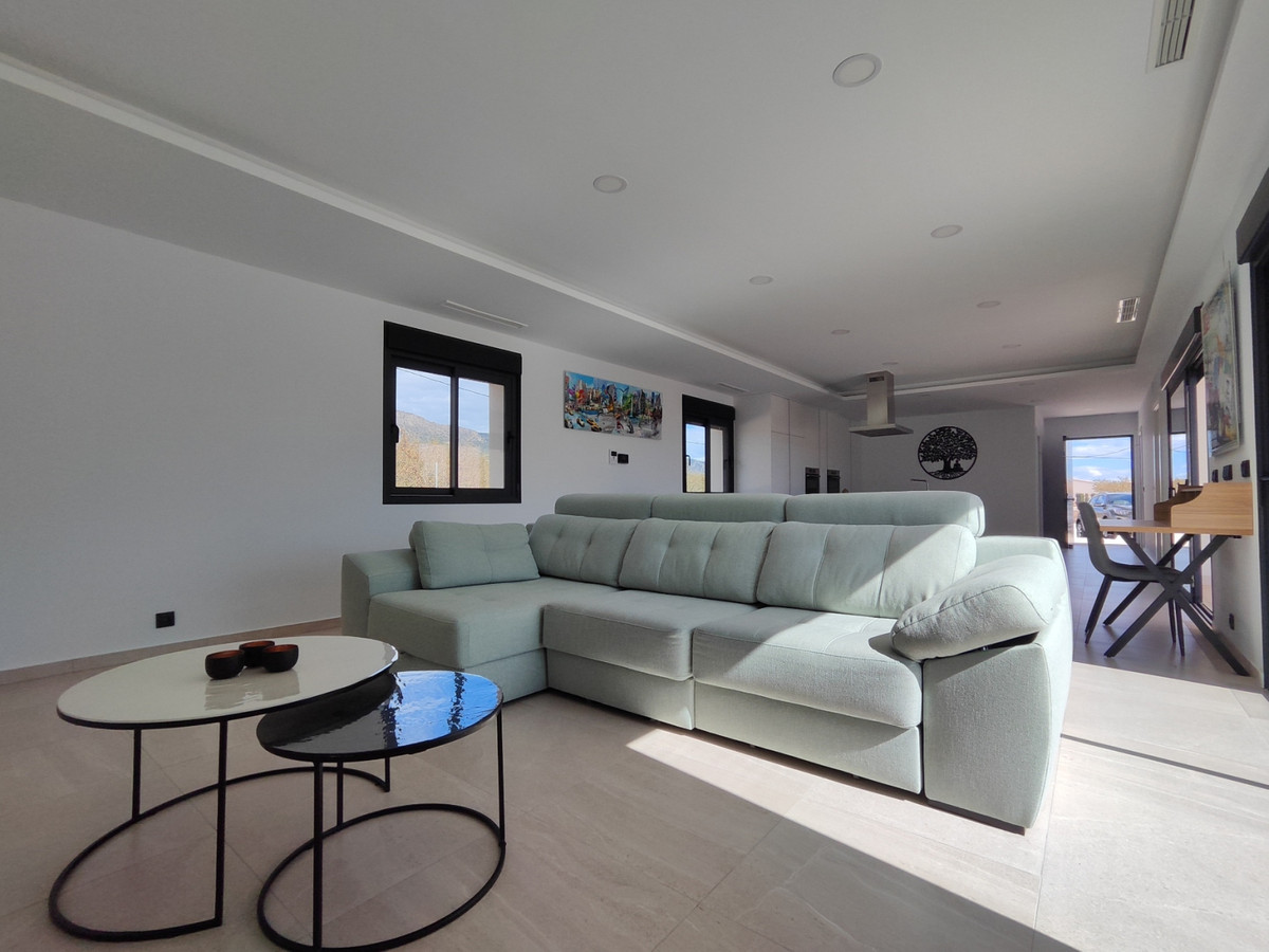 Huis te koop in Las Encebras | 3 slaapkamers H4919713