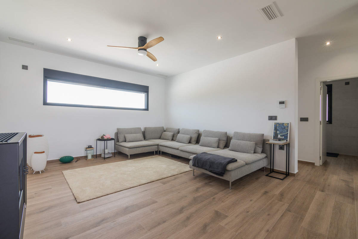 Huis te koop in Las Encebras | 3 slaapkamers H4919755