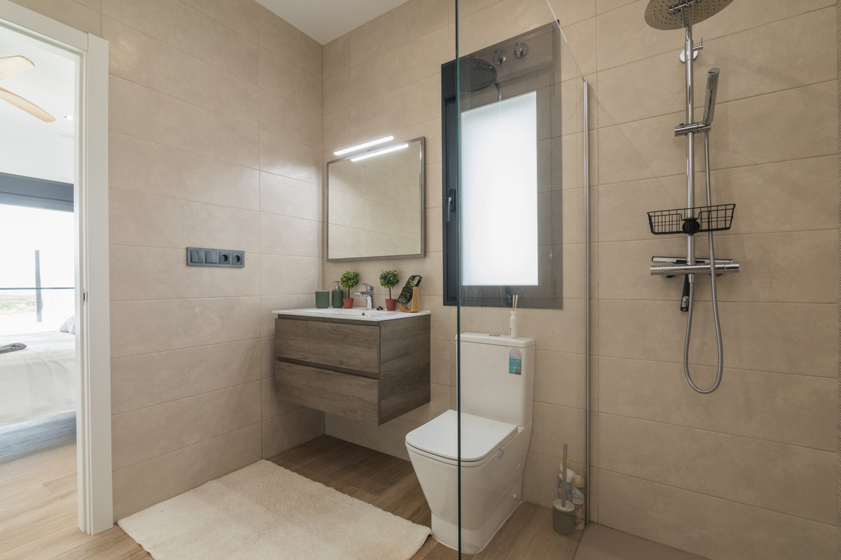 Huis te koop in Las Encebras | 3 slaapkamers H4919755