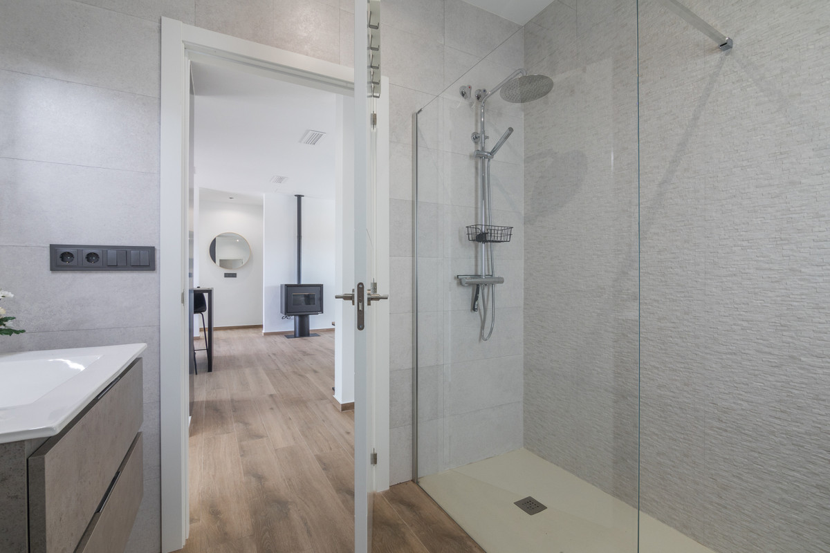 Huis te koop in Las Encebras | 3 slaapkamers H4919755