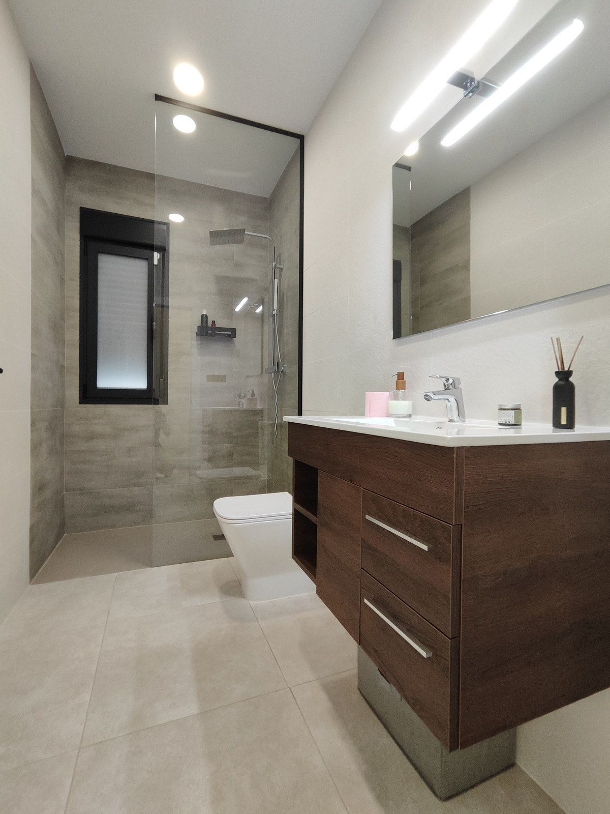 Huis te koop in Las Encebras | 3 slaapkamers H4919764