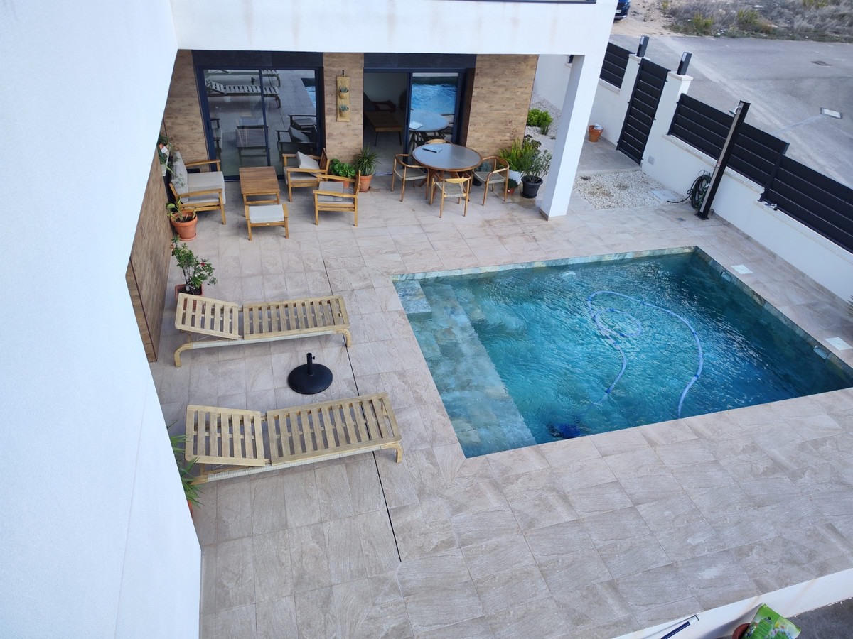 Huis te koop in Las Encebras | 3 slaapkamers H4919764