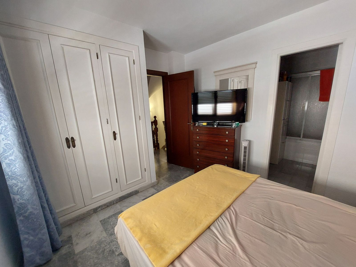 Huis te koop in Las Lagunas | 5 slaapkamers H5081047