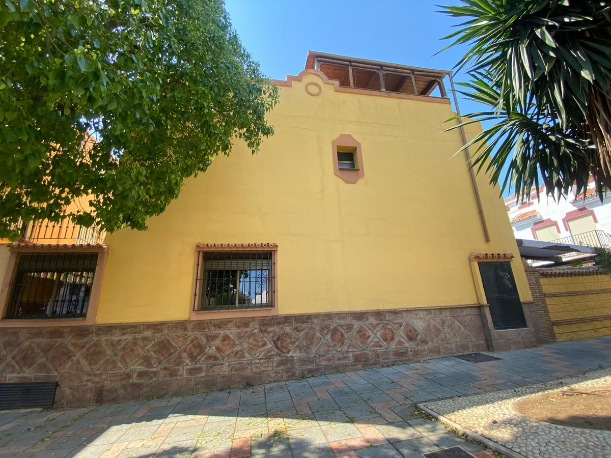 Huis te koop in Las Lagunas | 4 slaapkamers H5084218