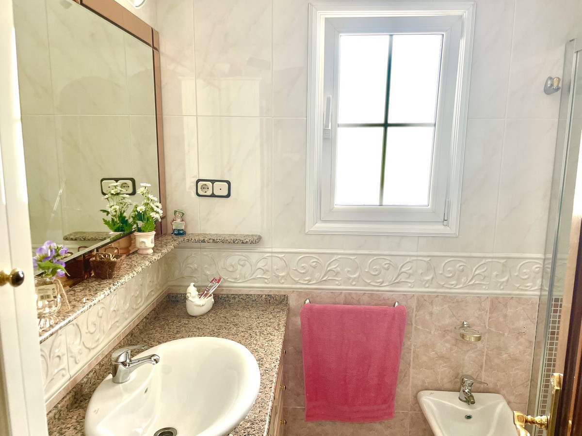 Huis te koop in Las Lagunas | 4 slaapkamers H5461522