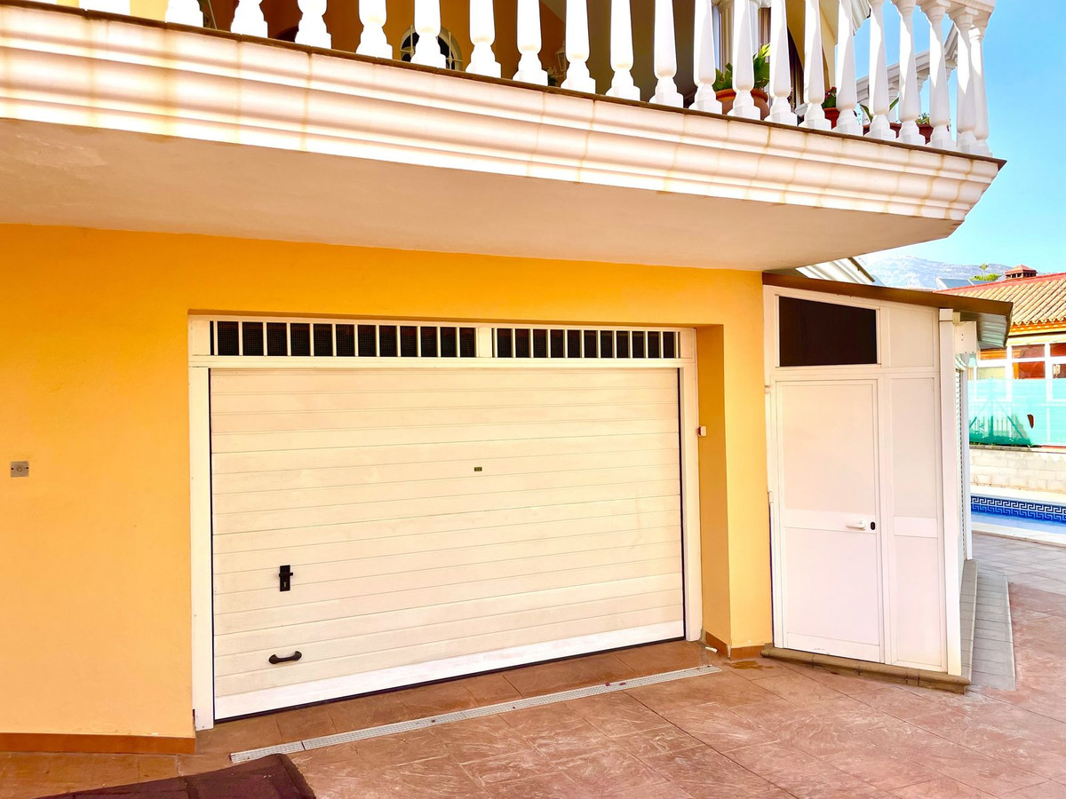 Huis te koop in Las Lagunas | 4 slaapkamers H5461522