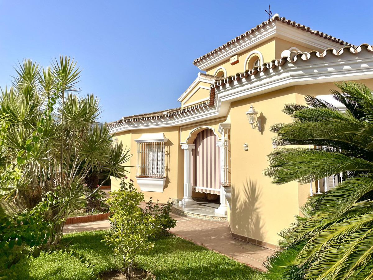 Huis te koop in Las Lagunas | 4 slaapkamers H5461522