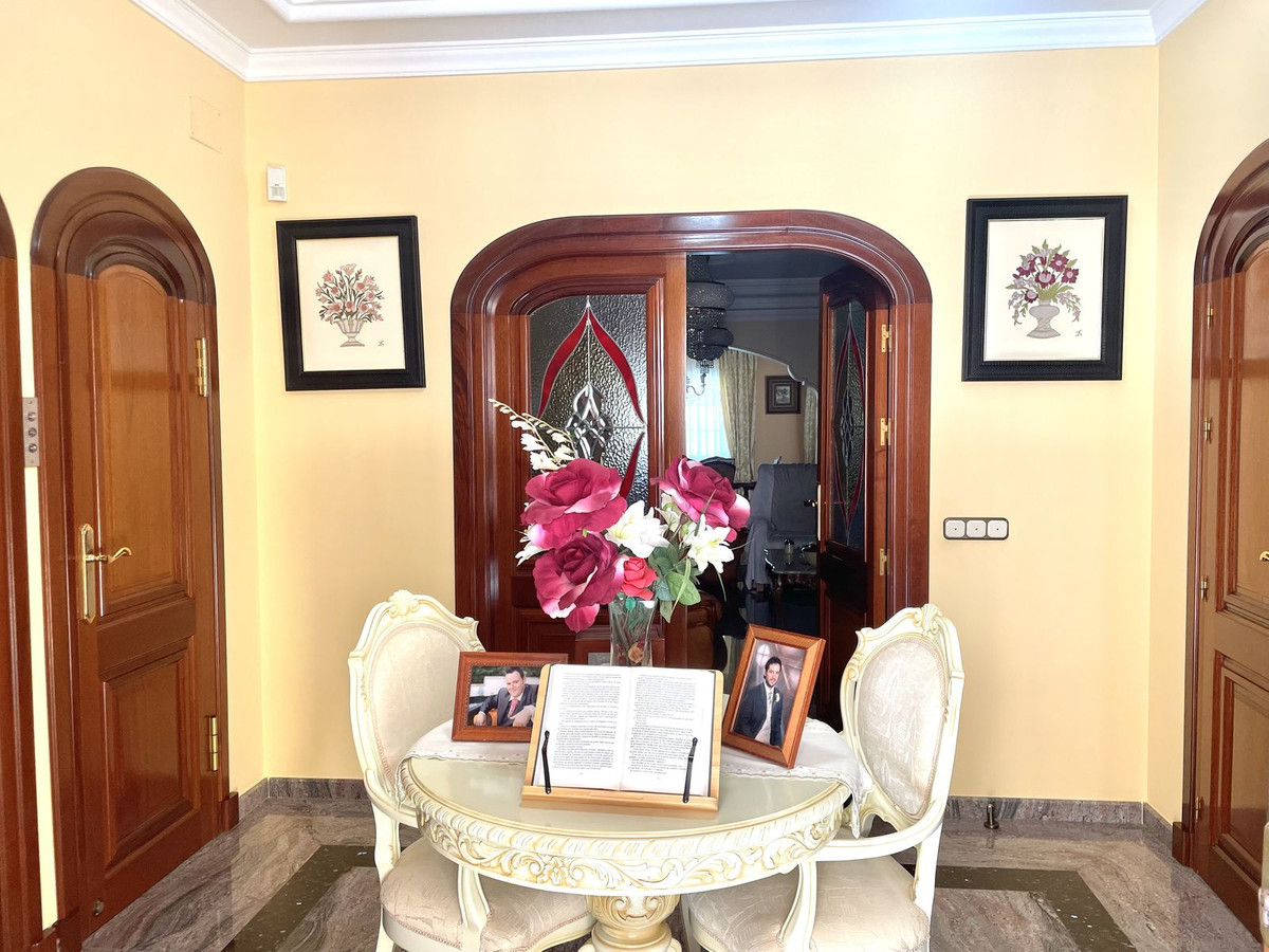 Huis te koop in Las Lagunas | 4 slaapkamers H5461522